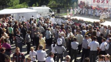 Tradițiile polonezilor și românilor, prezentate pe scena „Sărbătorii roadelor”