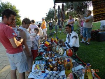 Ansamblul Artistic „Arcanul USV”, opt spectacole în Portugalia, în fața a peste 5.000 de spectatori