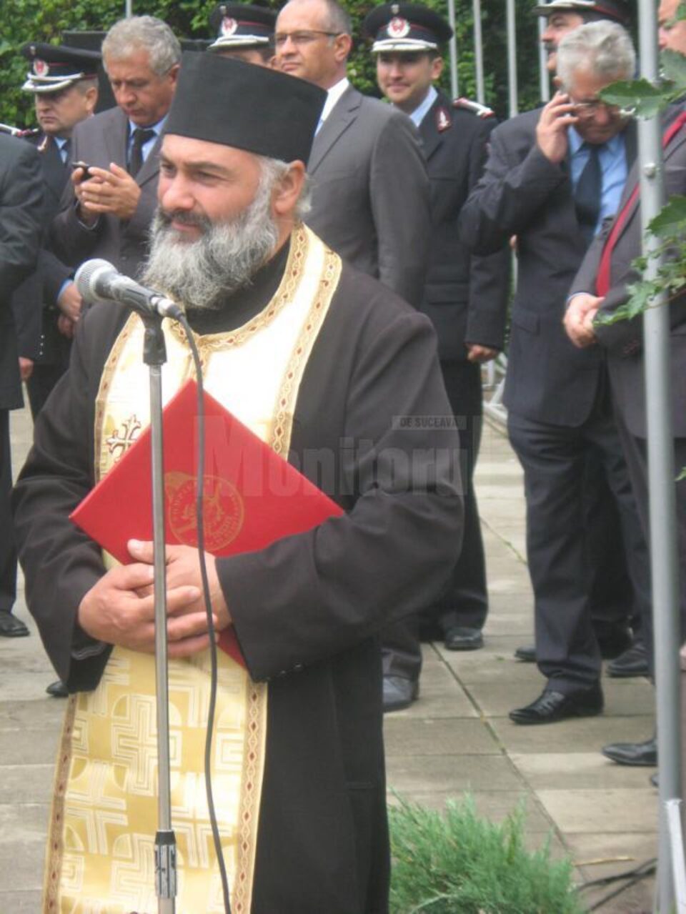 Diplomă de excelență pentru „preotul pompier” de la Cornu Luncii