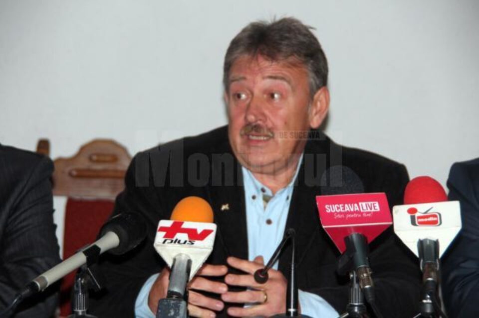 Marius Ursaciuc si-a anunțat în mod oficial candidatura pentru șefia PNL Suceava
