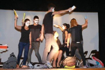 Zi plină, ieri, la Festivalul Internațional de Teatru pentru Tineret “Grigore Vasiliu Birlic”