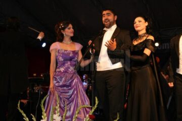 Regal de operă în aer liber, în prezența a 4.000 de spectatori