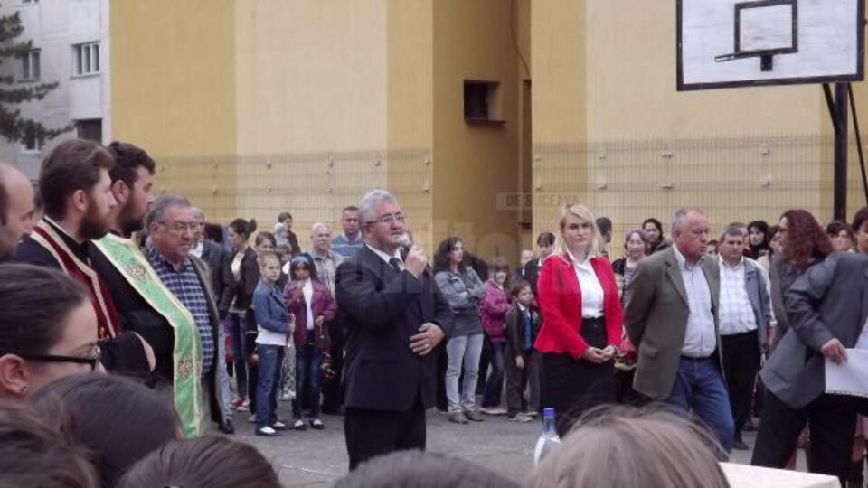 Primarul Ion Lungu, prezent la deschiderea noului an școlar