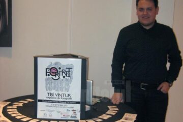 Vernisajul expoziției de fotografie Portret semnate de Tibi Vîntur