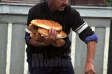 CJ Suceava va trimite un transport cu alimente pentru sinistrații din județul Galați