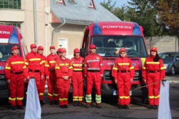 Personalul de pe ambulanța tip C de Terapie Intensivă Mobilă