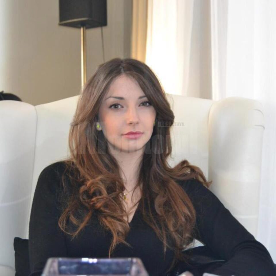 Anda Parasca are 19 ani și este din Cotârgași