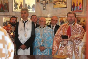 Sfințirea Bisericii militare din Suceava, în prezența a sute de credincioși