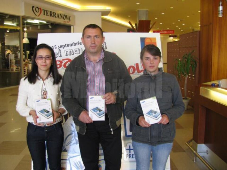 Câștigători campanie „Cel mai cool Back to school Iulius Mall” Suceava