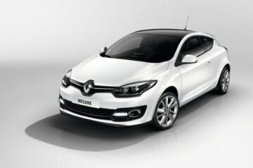 Renault Megane se înnoiește tehnic și stilistic