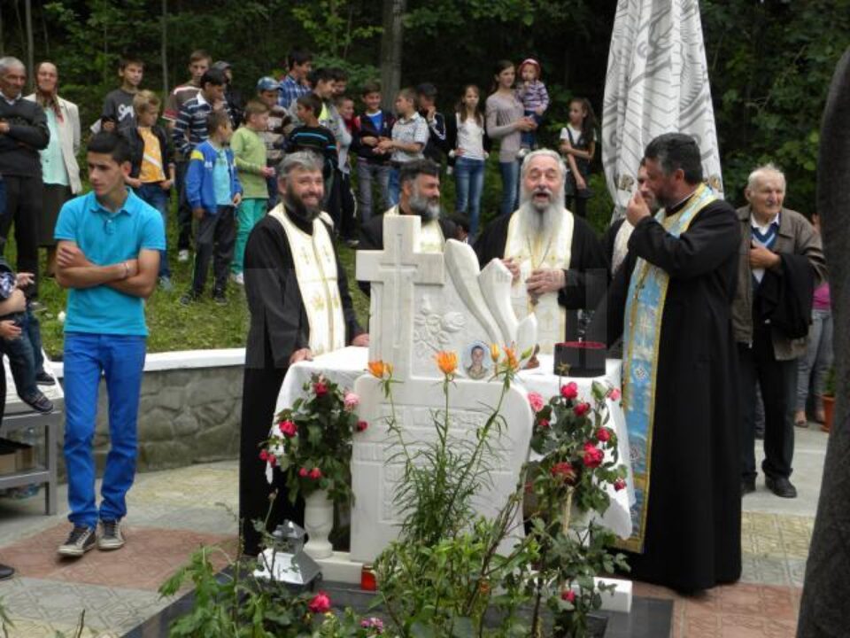 La mormântul din Păiseni unde își doarme somnul de veci Ion Grosaru va avea loc un parastas