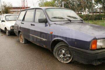 Unele mașini sunt bune doar pentru a fi duse la fier vechi