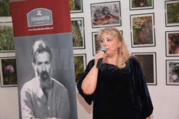 Carmen Agoutin, consul al României la Munchen, și-a lansat ieri primul volum de versuri