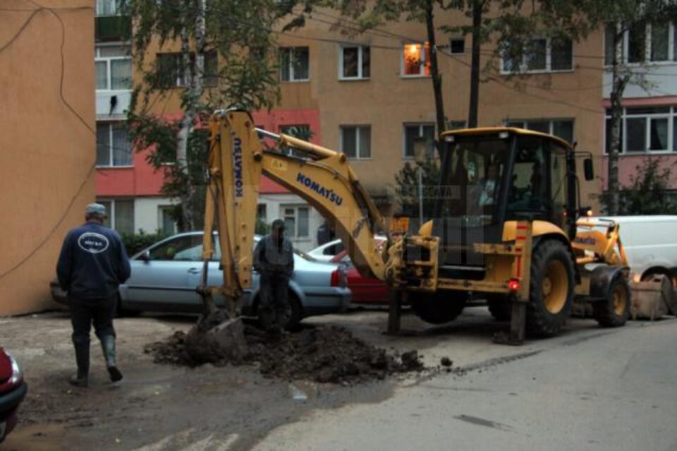 Avariile s-au ținut una după alta pe rețeaua de alimentare cu apă din administrarea ACET