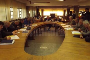 Comandamentul de gestionare a lucrărilor de POS Mediu