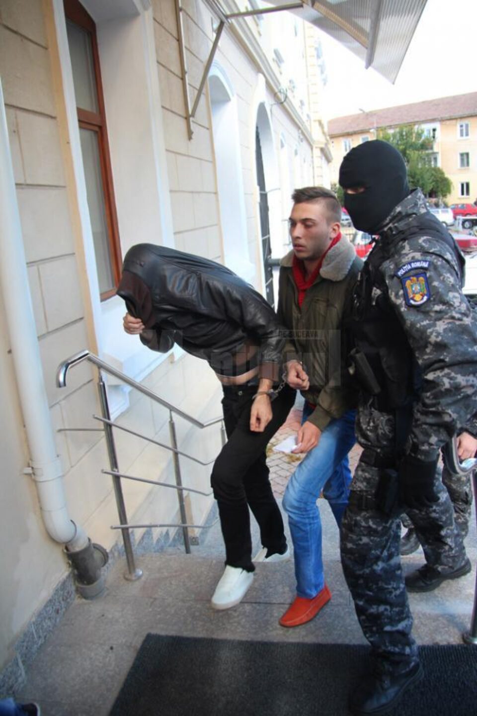 14 suspecți au fost arestați de judecătorii Tribunalului Suceava