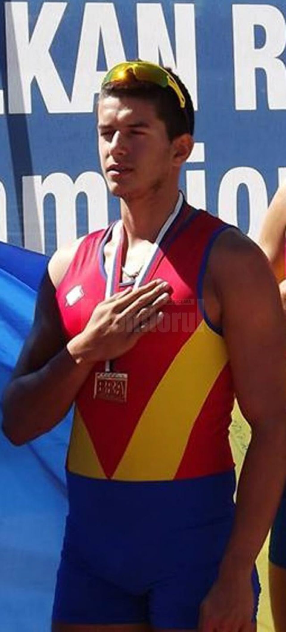 Diplomă de excelență pentru performanța sportivă a canotorului Cosmin Macovei