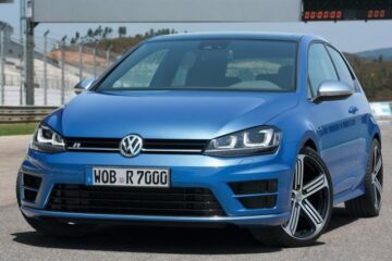 Volkswagen introduce noua generație Golf R
