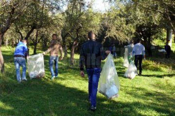 Peste 500 de elevi au făcut curățenie în Fălticeni