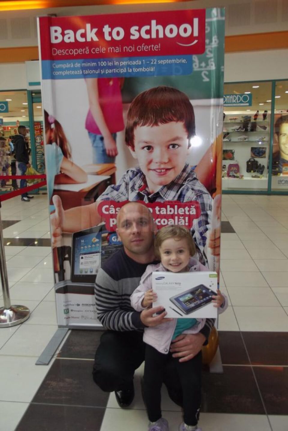 Marele premiu, o tabletă Samsung Galaxy Note, a intrat în posesia suceveanului Petru-Sorin David
