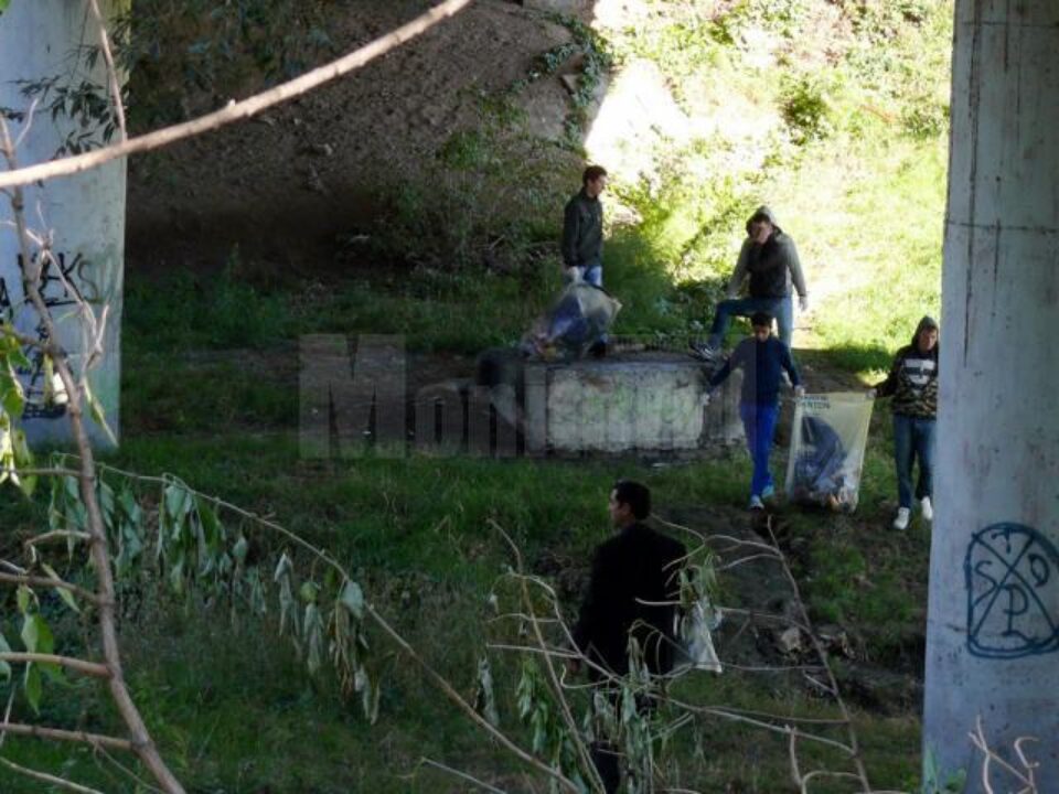 Peste 500 de elevi au făcut curățenie în Fălticeni