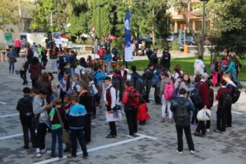 Pasionații de știință și curioșii de toate vârstele au participat vineri la Noaptea Cercetătorilor