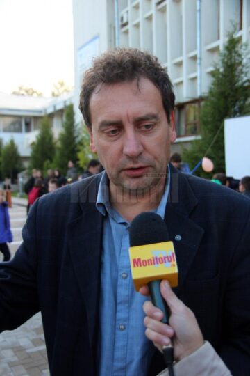 Conf. univ. dr. ing. Dan Milici