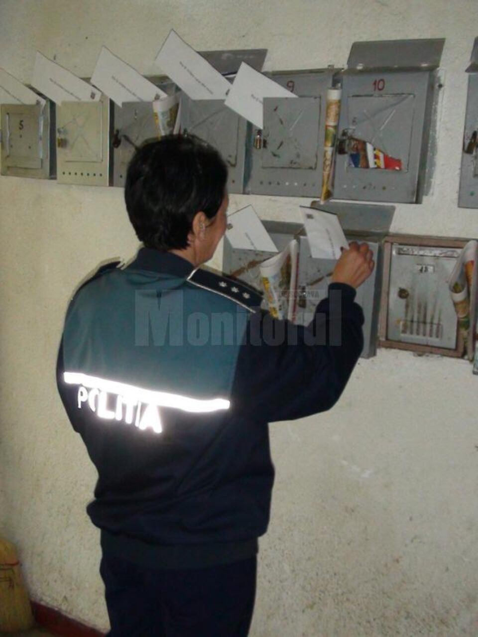 Polițiștii s-au dat drept angajați de la Gaz