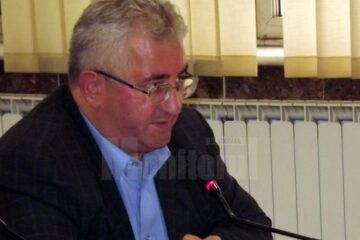 Ion Lungu vrea să atragă finanțare nerambursabilă pentru amenajarea unui complex sportiv