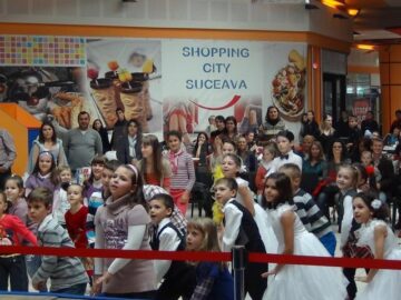 „Caravana isteților” a poposit și la Suceava