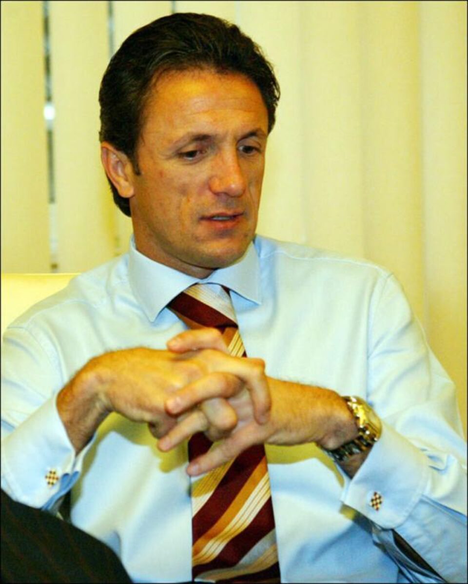 Ce șanse are Gică Popescu pentru a deveni președinte al FRF