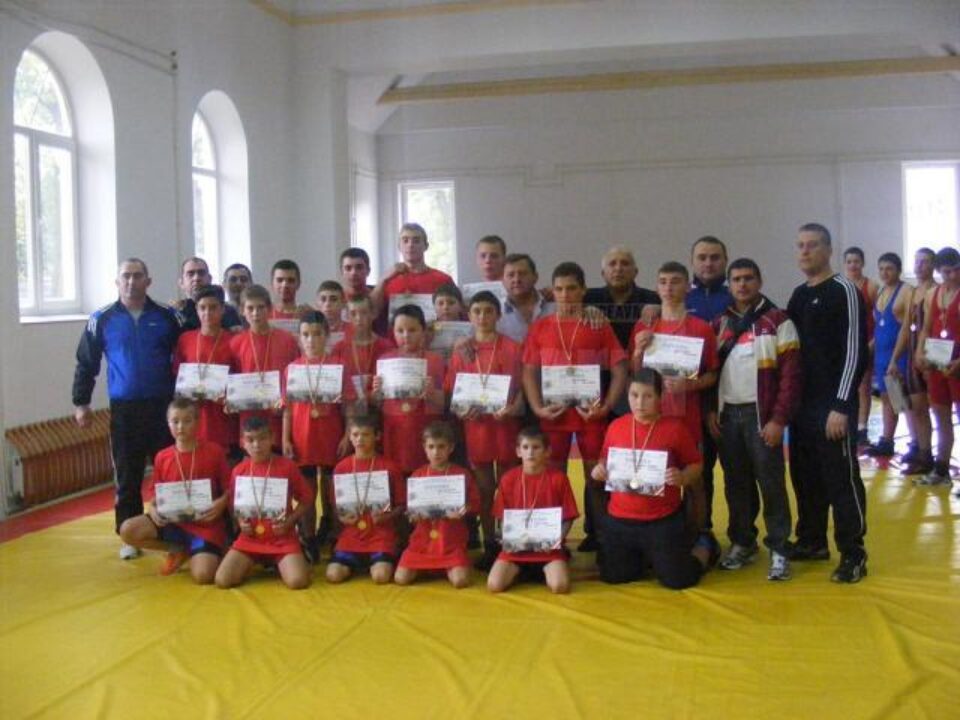 Micii luptători suceveni ne dau speranțe că acest sport are un viitor bun
