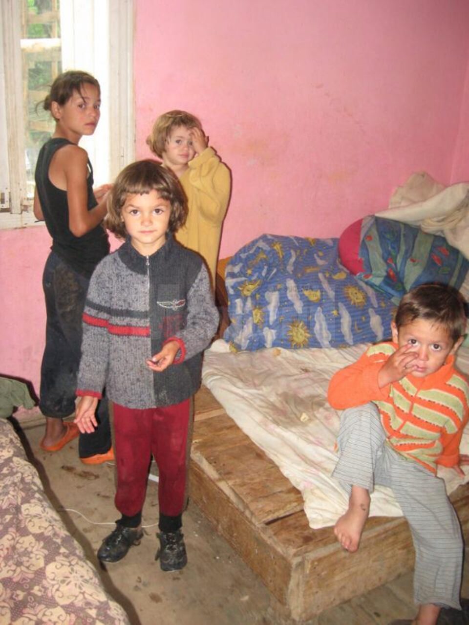 Guvernul analizează mărirea alocației pentru copii, luându-se în calcul ca, prin revizuirea Constituției, mărirea să fie diferențiată, în funcție de venituri