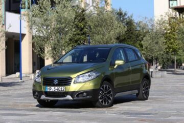 Noul Suzuki SX4 se prezintă