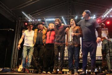 Hardcore moldovenesc, nonconformism și energie, asigurate de Zdob și Zdub, la Universitatea „Ștefan cel Mare”