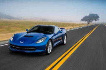 Corvette ar putea oferi o versiune hibridă pentru Stingray