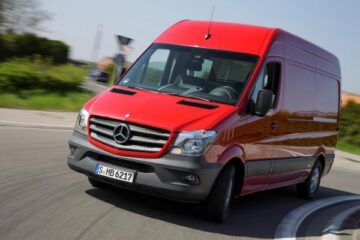Mercedes a lansat noul Sprinter în România