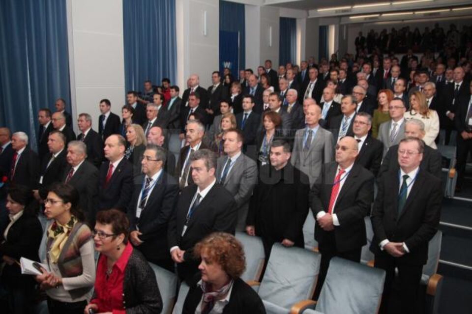 Oficialități județene, parlamentari, rectori din țară și străinătate au participat la festivitatea de la USV