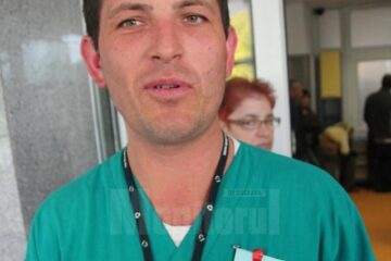 Angajații din Sănătatea suceveană vor să poarte cocardele în piept până în ziua marșului de la București