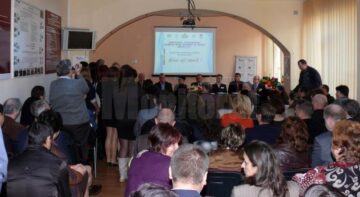 La Fălticeni a avut loc Simpozionul Internațional “România între Occident și Orient”