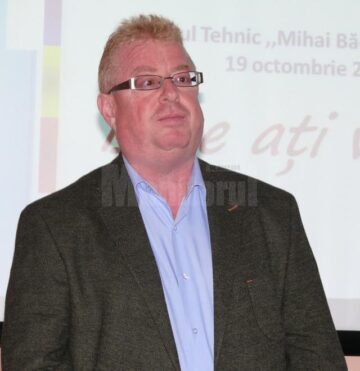 La Fălticeni a avut loc Simpozionul Internațional “România între Occident și Orient”