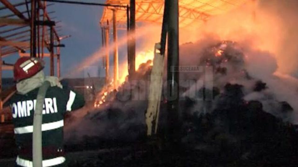 Pagubele provocate de incendiu se ridică la aproximativ 130.000 de lei