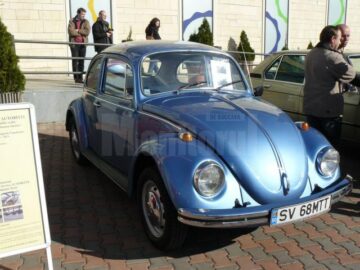 Cele două mașini Volkswagen expuse de Philip Rozopol