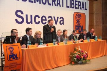 La Suceava au fost prezenți joi cei trei posibili candidați ai PDL la alegerile prezidențiale viitoare