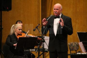 Concertul de excepție „Pelerini în țara nimănui”, susținut de maestrul Tudor Gheorghe la Suceava