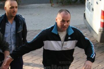 După ore întregi de audieri, Max Croitoru a fost lăsat să plece acasă, fiind cercetat în stare de libertate