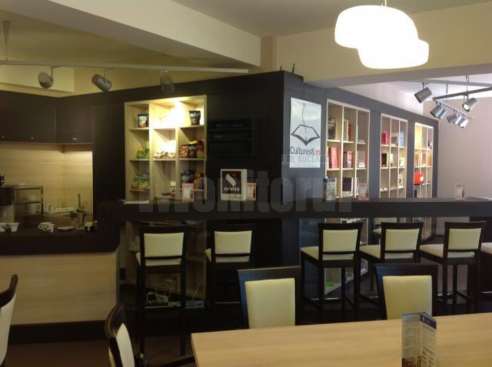 La USV Book Cafe, cafeaua se poate plăti vineri în versuri