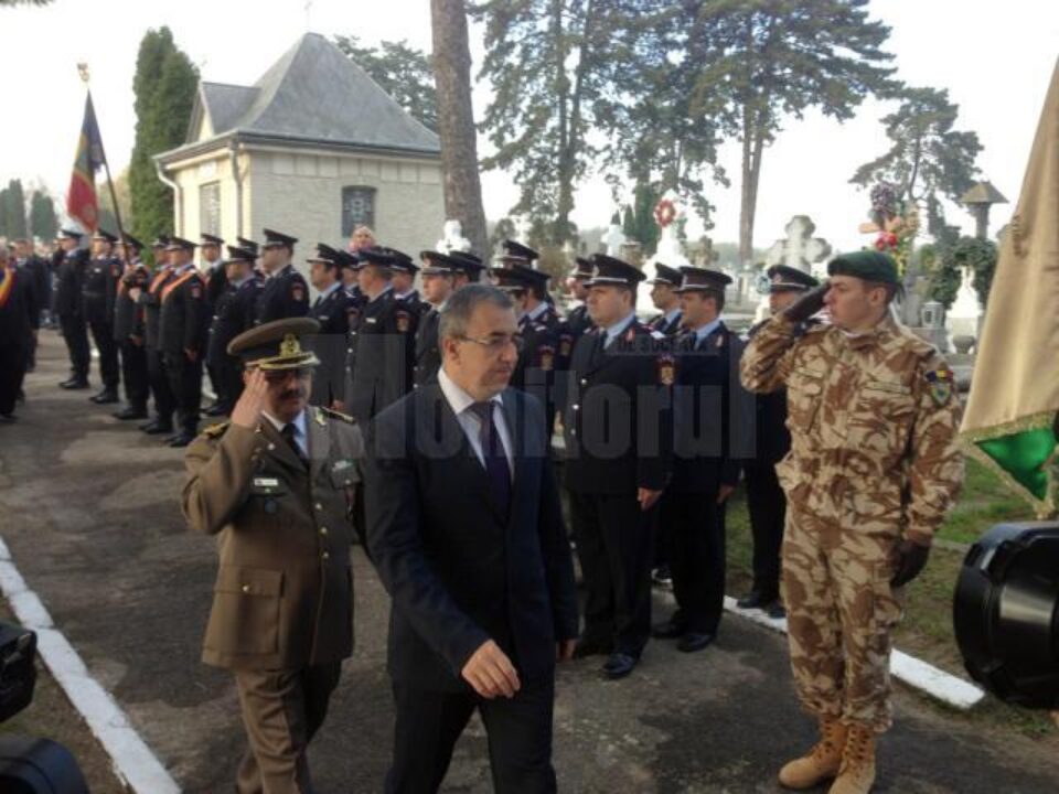 Ceremonialul religios și militar organizat la Suceava pentru a marca Ziua Armatei Române