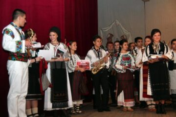 Laureații Festivalului-Concurs Internațional de Folclor „Cântecele Neamului”