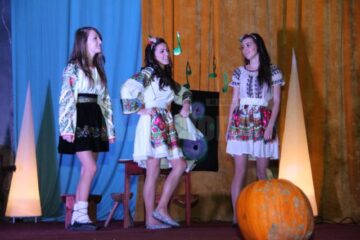 „Tradițional vs. Modern”, tema Balului Bobocilor de la Colegiul Economic „Dimitrie Cantemir”